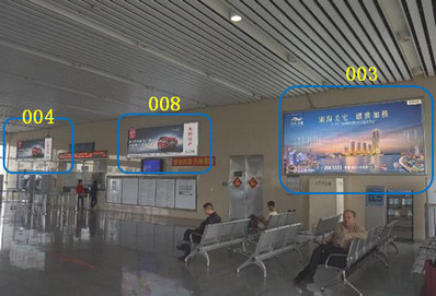 南朗站A、B進出站口+售票窗旁燈箱廣告