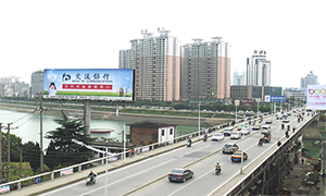 永州瀟湘大橋廣告牌價(jià)格多少錢？永州戶外立柱大牌廣告價(jià)格
