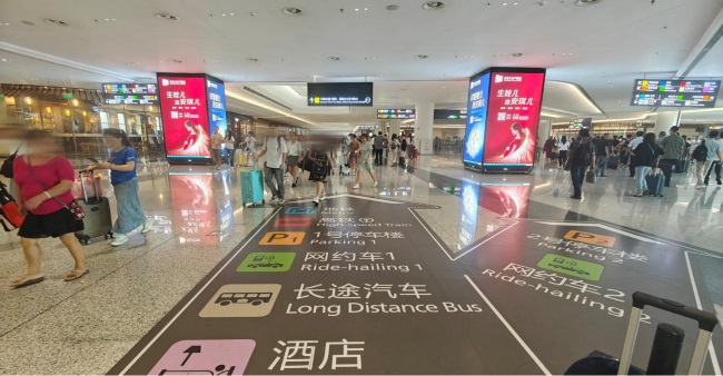 成都天府機場T1國際出發(fā)到達廣告燈箱，成都機場廣告價格